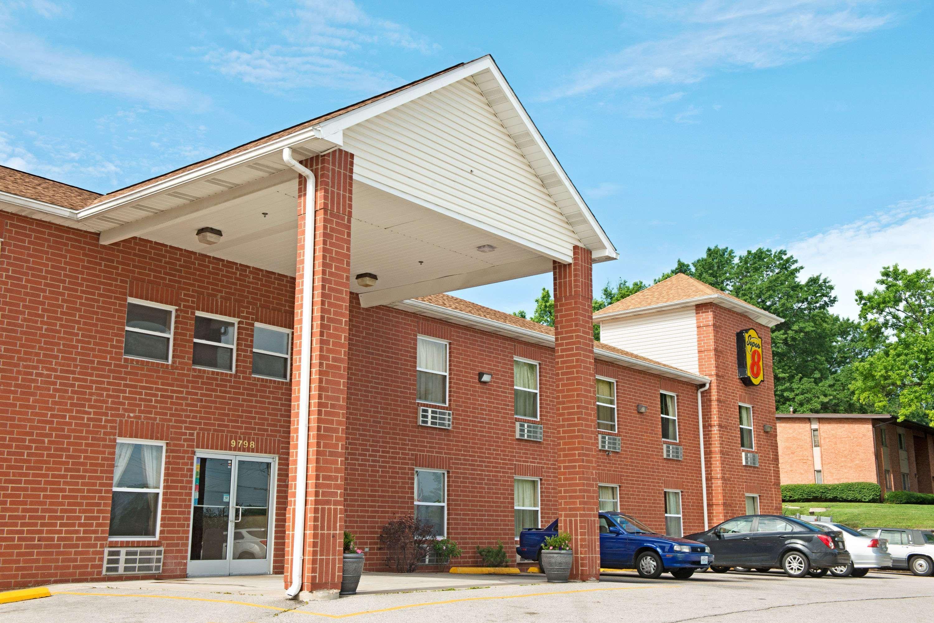 Hotel Super 8 By Wyndham St. Louis Airport Woodson Terrace Exterior foto